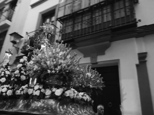 Un Ave María a la medianoche